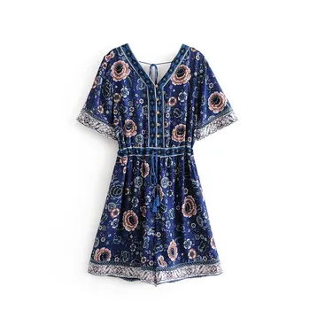 Women Floral Print Hollow Out Wide Leg Rompers Bohemian V-Neck Lace up Loose Jumpsuit 2019 Summer Casual Overalls
Women Floral Print Hollow Out Wide Leg Rompers Bohemian V-Neck Lace up Loose Jumpsuit 2019 Summer Casual Overalls