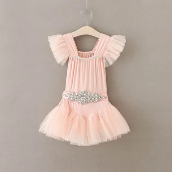 2017 New Girls Ruffles Sleeves Princess Dresses, Vintage Girl Fairy Party Dress with Diamond Sashes Kids Boutique Costume
2017 New Girls Ruffles Sleeves Princess Dresses, Vintage Girl Fairy Party Dress with Diamond Sashes Kids Boutique Costume