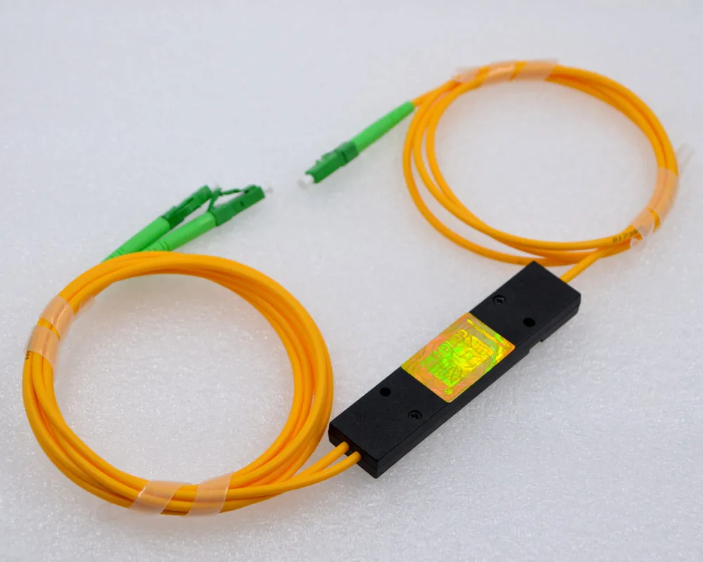 GONGFENG 10pcs New Optical Fiber Connector 1:2 Splitter Optical Fiber Splitter,Tapered Box LC Splitter Special Wholesale
GONGFENG 10pcs New Optical Fiber Connector 1:2 Splitter Optical Fiber Splitter,Tapered Box LC Splitter Special Wholesale