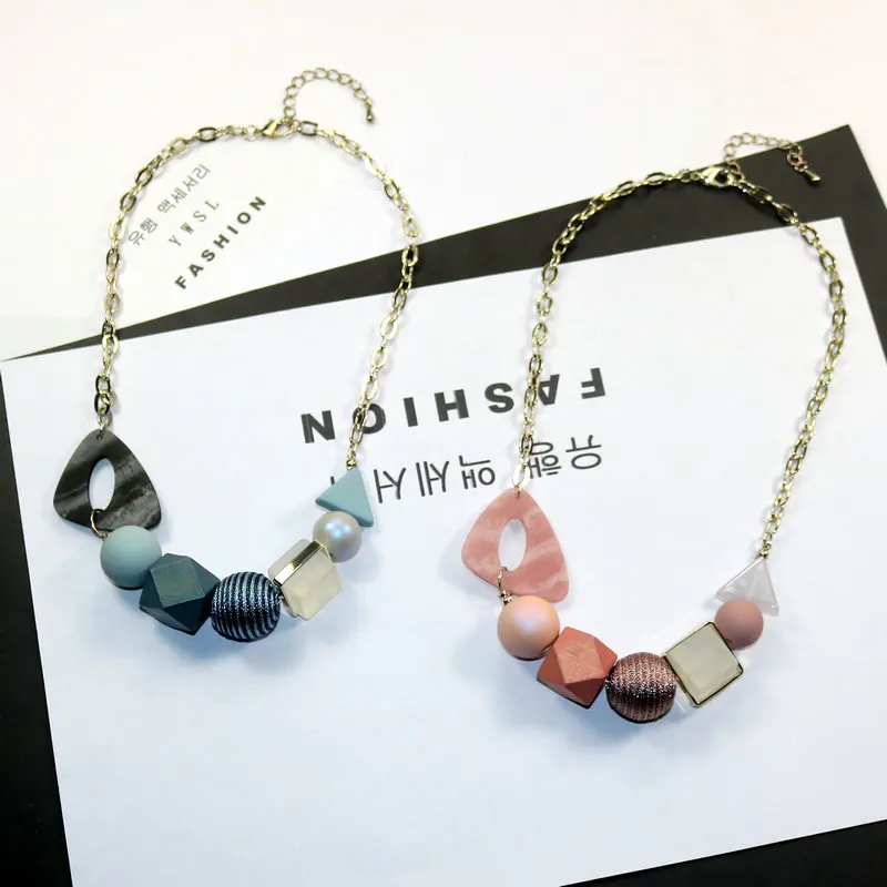 Fashion New Woman Necklaces Geometric Wood Beads Candy Color Ball Pendant Short Chain Sweater Necklace Fashion Accessories
Fashion New Woman Necklaces Geometric Wood Beads Candy Color Ball Pendant Short Chain Sweater Necklace Fashion Accessories