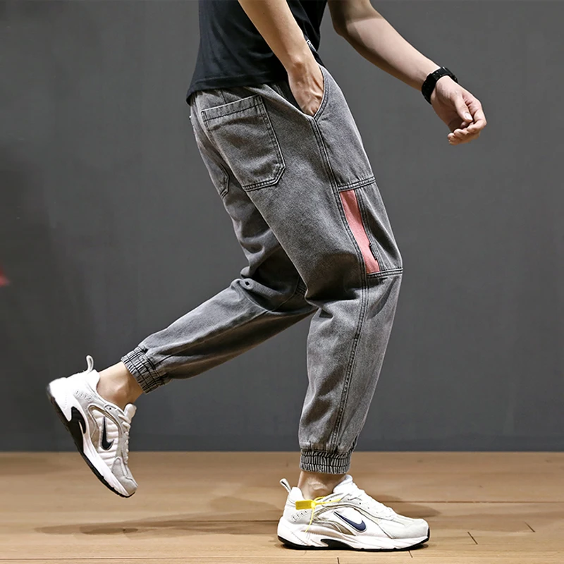 Japanese Style Fashion Men Jeans Loose Spliced Designer Ripped Jeans Harem Pants Streetwear Slack Bottom Hip Hop Joggers Jeans
Japanese Style Fashion Men Jeans Loose Spliced Designer Ripped Jeans Harem Pants Streetwear Slack Bottom Hip Hop Joggers Jeans