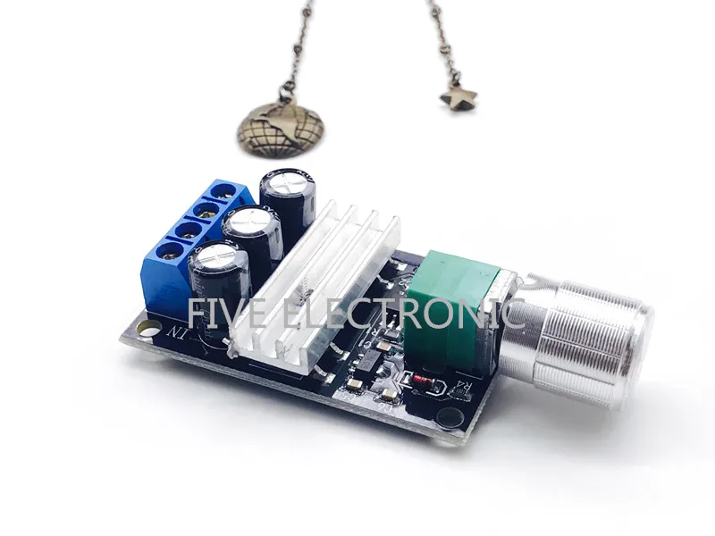 PWM DC motor speed controller 6V12V24V28V3A speed-control switch DC motor speed controller
PWM DC motor speed controller 6V12V24V28V3A speed-control switch DC motor speed controller