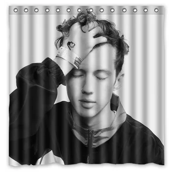 Troye Sivan shower curtain personalized badkamer gordijn drop shipping polyester waterproof shower curtain 71*71 inch
Troye Sivan shower curtain personalized badkamer gordijn drop shipping polyester waterproof shower curtain 71*71 inch