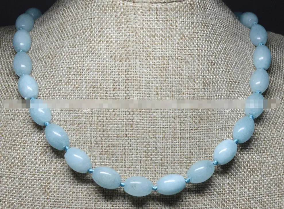 new Natural 10x14mm Blue Rice Aquamarine Bead Gemstone Necklace 18''
new Natural 10x14mm Blue Rice Aquamarine Bead Gemstone Necklace 18''