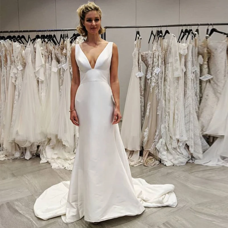 Sexy Deep V-neck Wedding Dresses Mermaid Style Satin Simple Bridal Gowns Elegant Chapel Train Cheap Vestidos De Noiva 2019
Sexy Deep V-neck Wedding Dresses Mermaid Style Satin Simple Bridal Gowns Elegant Chapel Train Cheap Vestidos De Noiva 2019