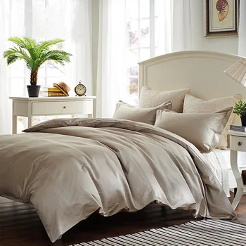 Spring and summer Plain Simple Cotton a family of four bedding Set European high-grade Satin Thin 4 Duvet Cover set 180, 200bed
Spring and summer Plain Simple Cotton a family of four bedding Set European high-grade Satin Thin 4 Duvet Cover set 180, 200bed
