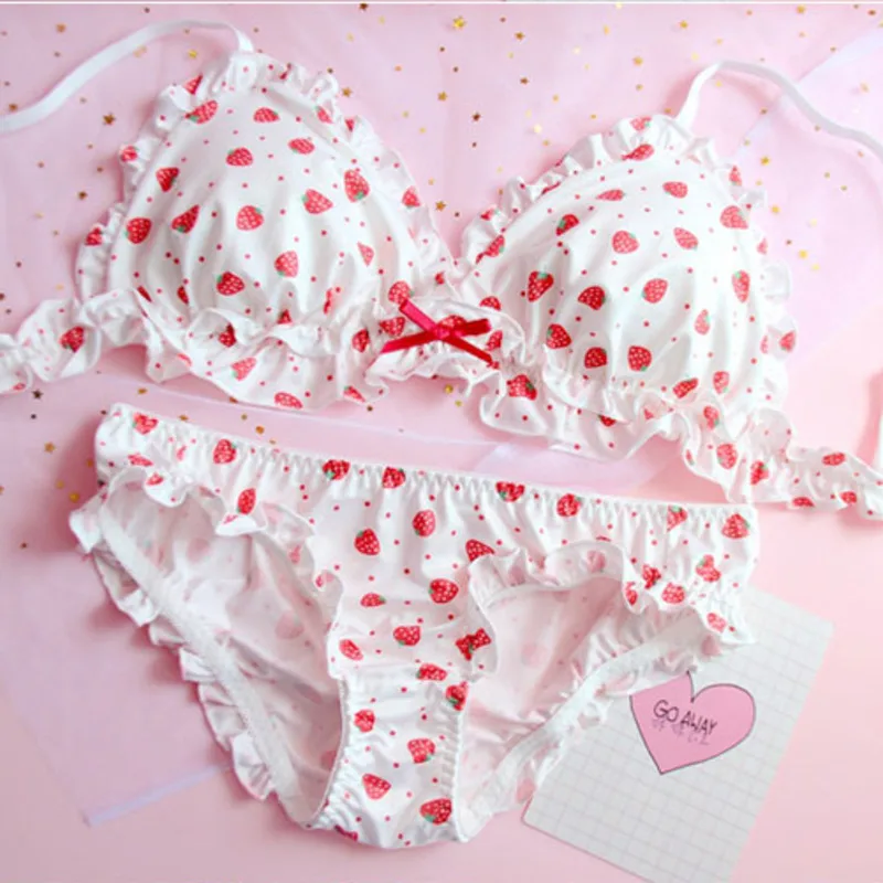 Strawberry / Flowers Print Japanese Milk Silk Bra & Panties Set Wirefree Soft Underwear Intimates Set Kawaii Lolita
Strawberry / Flowers Print Japanese Milk Silk Bra & Panties Set Wirefree Soft Underwear Intimates Set Kawaii Lolita
