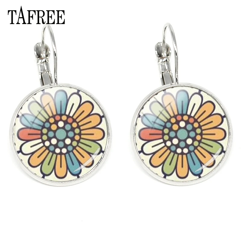 TAFREE Elegant Colorful Mandala Flower Clip Earrings Novelty Henna Mandala Yoga Silver Color Earring Indian Jewelry Gifts HN250
TAFREE Elegant Colorful Mandala Flower Clip Earrings Novelty Henna Mandala Yoga Silver Color Earring Indian Jewelry Gifts HN250