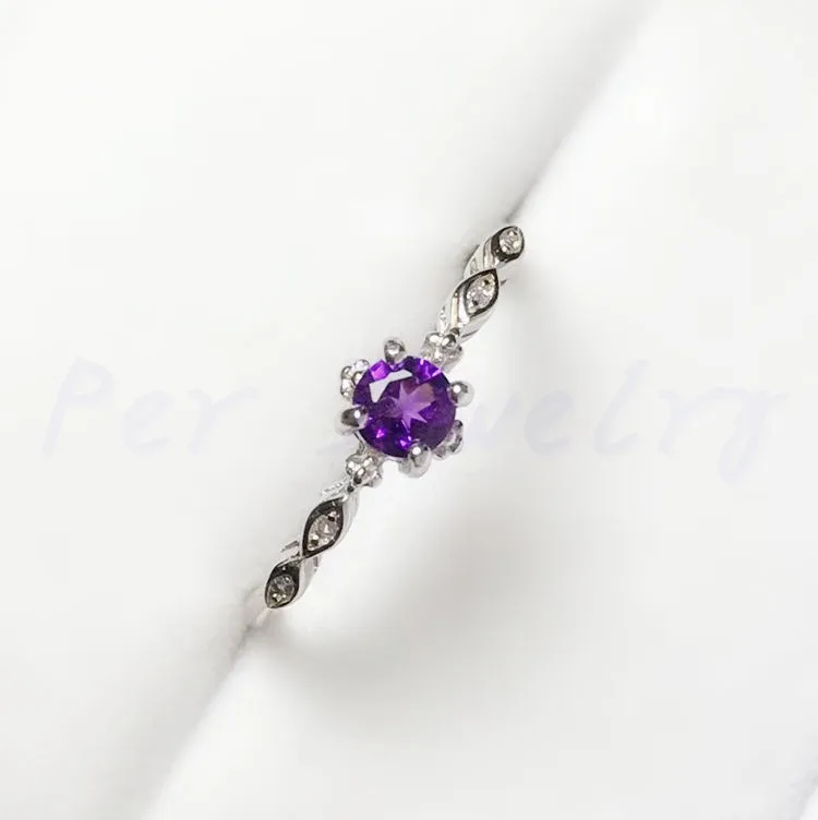 Natural real amethyst ring 925 sterling silver Free shipping Fine jewelry Finger rings 0.2ct gemstone Finger rings #T18100901
Natural real amethyst ring 925 sterling silver Free shipping Fine jewelry Finger rings 0.2ct gemstone Finger rings #T18100901