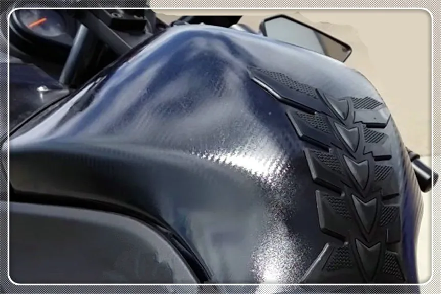 Motorcycle fish Pad Oil Gas Fuel Tank Cover Sticker Decal for Ducati Scrambler 748 900SS 916 Diavel CaRbon XDiavel S
Motorcycle fish Pad Oil Gas Fuel Tank Cover Sticker Decal for Ducati Scrambler 748 900SS 916 Diavel CaRbon XDiavel S