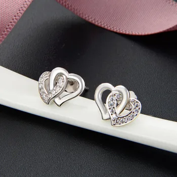 Personality S925 sterling silver love earrings women's zircon versatile fashion jewelry
Personality S925 sterling silver love earrings women's zircon versatile fashion jewelry