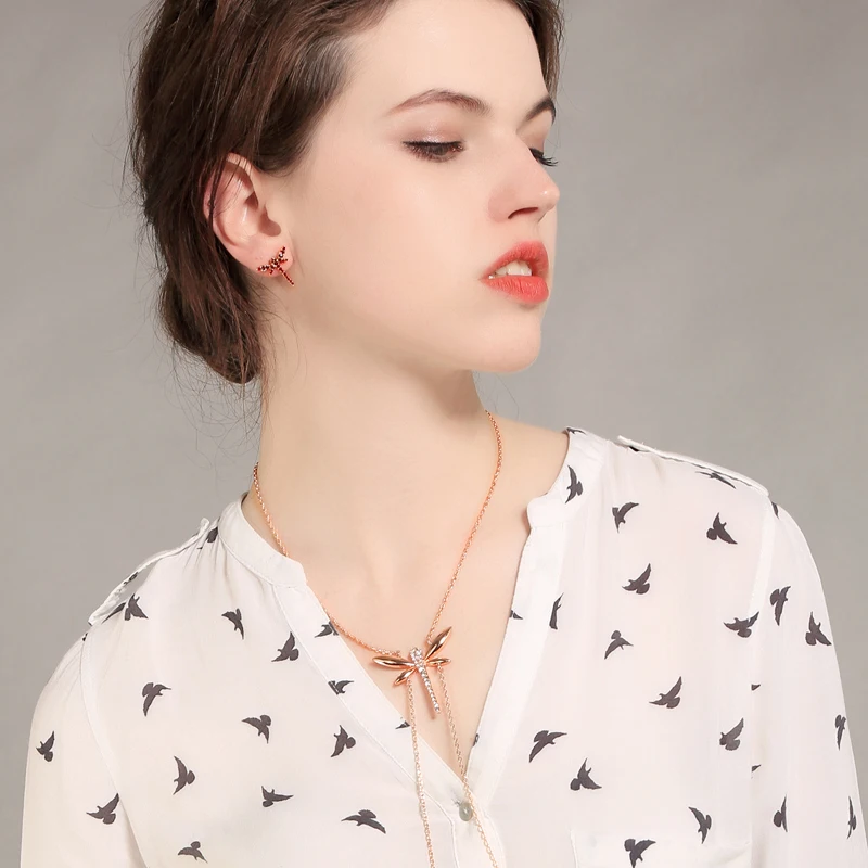 Cute Ethnic New Long Gold/Rose Gold Color Dragonfly Necklace For Women Nifty Gift Jewelry Accessory
Cute Ethnic New Long Gold/Rose Gold Color Dragonfly Necklace For Women Nifty Gift Jewelry Accessory