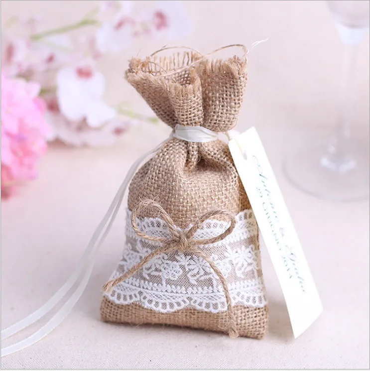 50pcs/lot Jute Hessian Lace Favor Bags Burlap Wedding Candy Bag Rustic Wedding Centerpieces christams gift packing bag
50pcs/lot Jute Hessian Lace Favor Bags Burlap Wedding Candy Bag Rustic Wedding Centerpieces christams gift packing bag