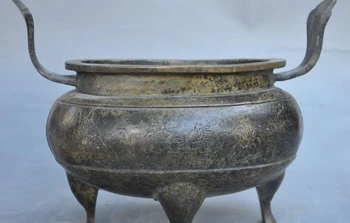 8"mark old chinese palace bronze temple joss Tripod statue incense burner Censer
8"mark old chinese palace bronze temple joss Tripod statue incense burner Censer