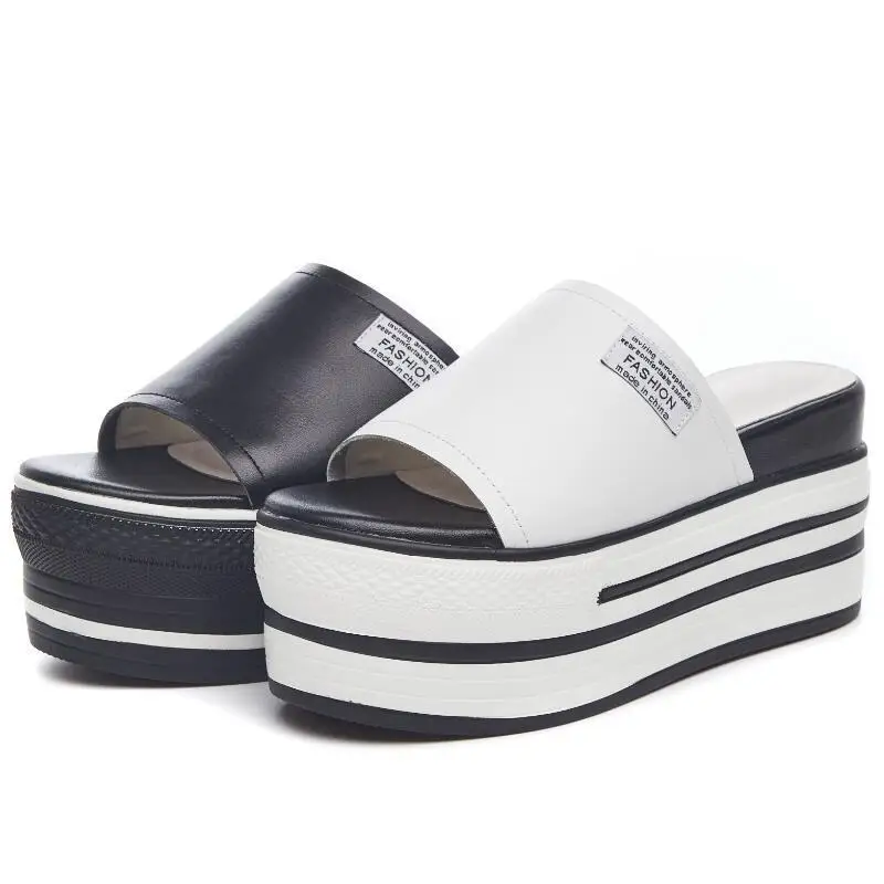 2019 Summer Cow Leather Sandals Increased 9CM Thick Bottom Muffin with Color Matching Type Female Casual Sandals and Slippers
2019 Summer Cow Leather Sandals Increased 9CM Thick Bottom Muffin with Color Matching Type Female Casual Sandals and Slippers