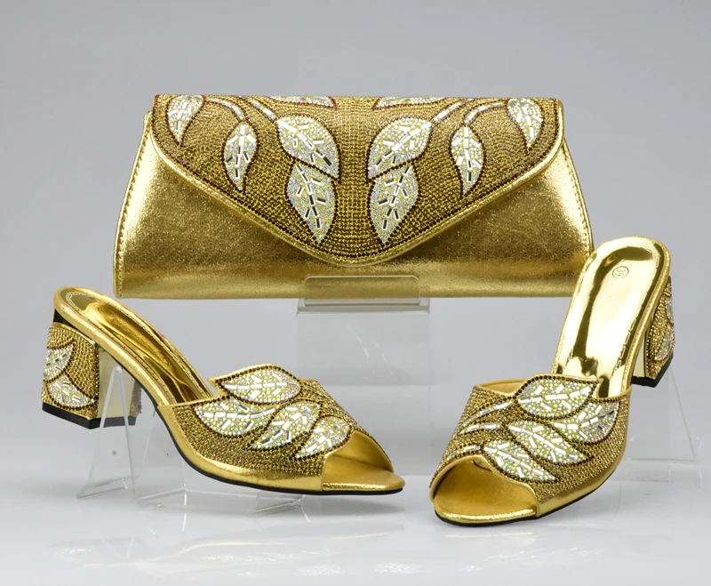 Fashion Designer Shoes Women Luxury 2019 Italian Shoes with Matching Bags Set Nigerian Shoes and Matching Bags Metal Decoration
Fashion Designer Shoes Women Luxury 2019 Italian Shoes with Matching Bags Set Nigerian Shoes and Matching Bags Metal Decoration