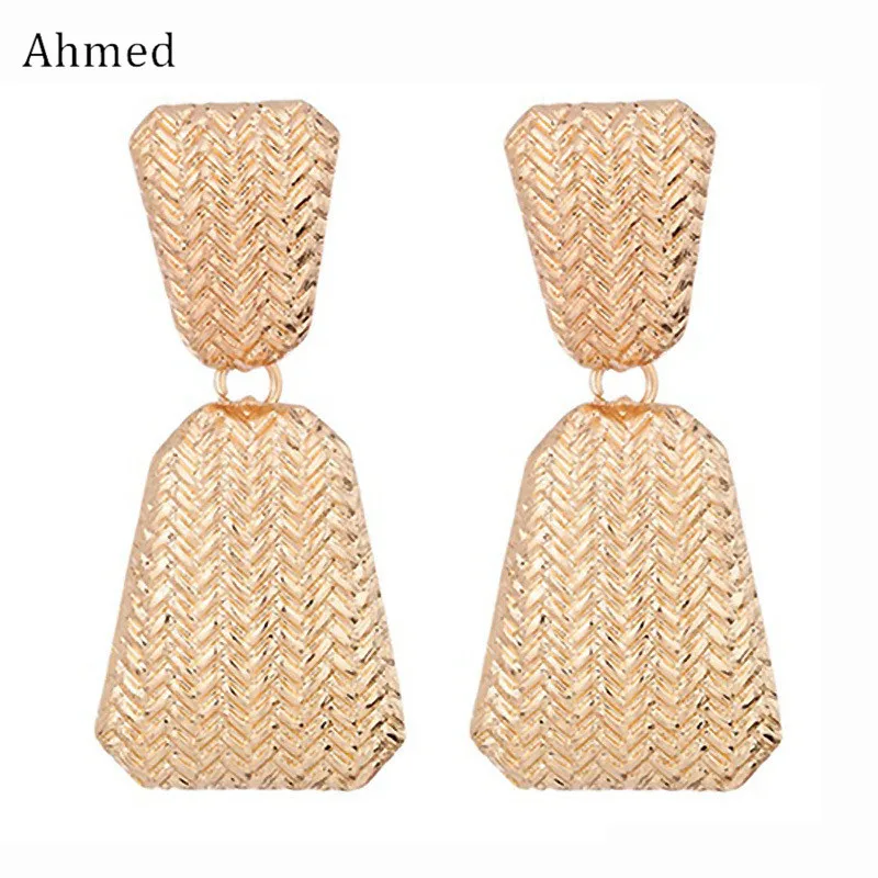Ahmed Fashion Statement 2019 Women Earrings New Charm Geometric Pendant Metal Haning Dangle Earring Jewelry Wholesale
Ahmed Fashion Statement 2019 Women Earrings New Charm Geometric Pendant Metal Haning Dangle Earring Jewelry Wholesale