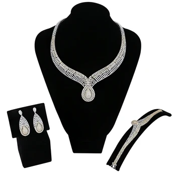 New Luxury Women bridal Jewelry Sets setting white cz 4pcs sets ( necklace + bracelet + earrings + ring) free drop shipping
New Luxury Women bridal Jewelry Sets setting white cz 4pcs sets ( necklace + bracelet + earrings + ring) free drop shipping