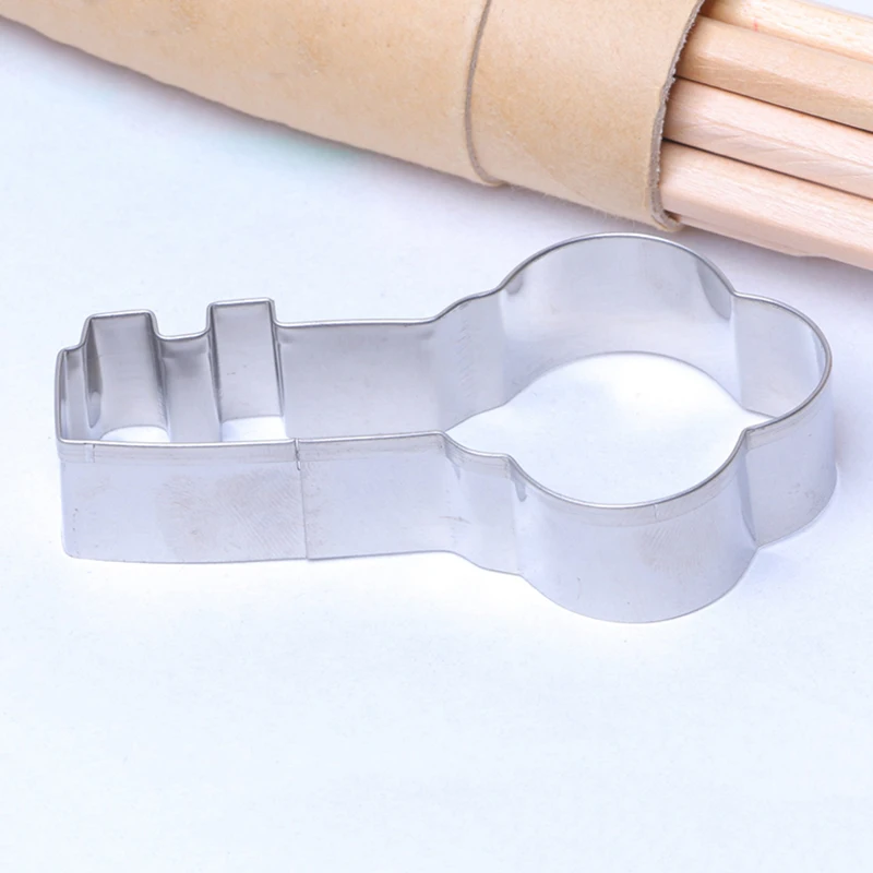 DIY Kitchen Fondant Key Mold Biscuit Cookie Cutter Stainless Steel Baking Tools Cake Decoration Confeitaria Bakeware S7089
DIY Kitchen Fondant Key Mold Biscuit Cookie Cutter Stainless Steel Baking Tools Cake Decoration Confeitaria Bakeware S7089