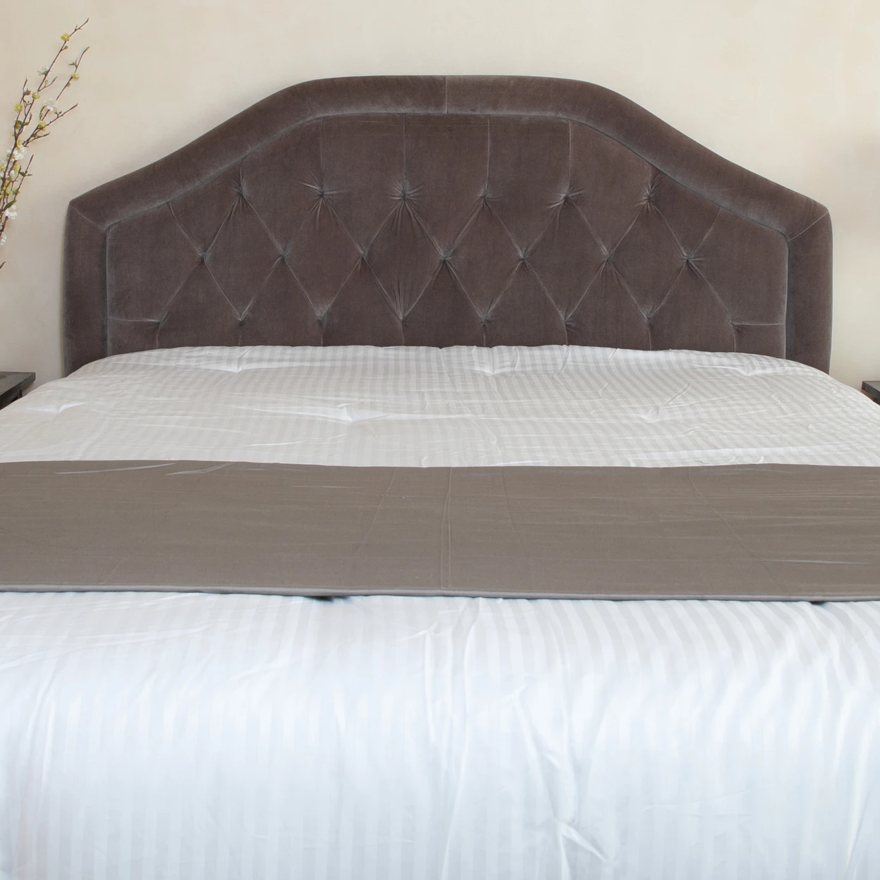 Celina Queen/Full Grey Velvet Headboard