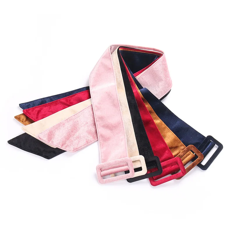 Designer High Quality Velvet Women Belts Fashion Girdle Dress Accessories Belt for Women Punk Women's Luxury Brand Waist Belt
Designer High Quality Velvet Women Belts Fashion Girdle Dress Accessories Belt for Women Punk Women's Luxury Brand Waist Belt