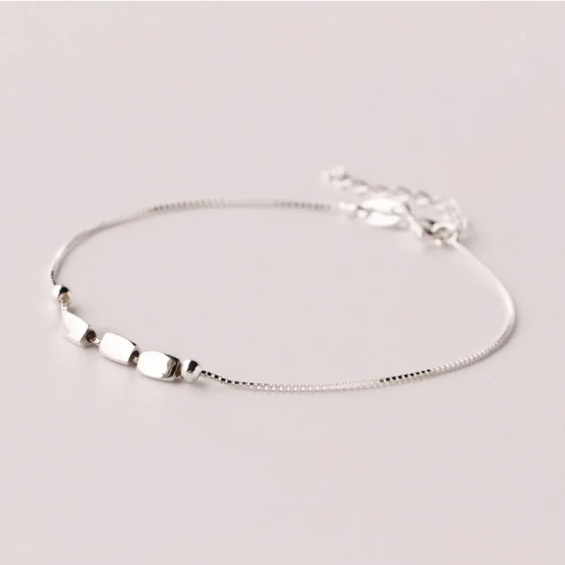 Korean Style Sweet and Simple Doubled Beans original Hand chain literary and artistic bracelet rnaments
Korean Style Sweet and Simple Doubled Beans original Hand chain literary and artistic bracelet rnaments