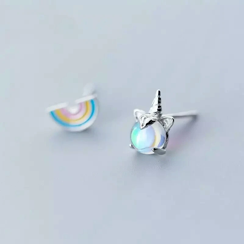 925 Sterling Silver Fashion Tiny Cute Asymmetry Crystal Unicorn Rainbow Stud Earrings For Women Girl Jewelry G1318
925 Sterling Silver Fashion Tiny Cute Asymmetry Crystal Unicorn Rainbow Stud Earrings For Women Girl Jewelry G1318