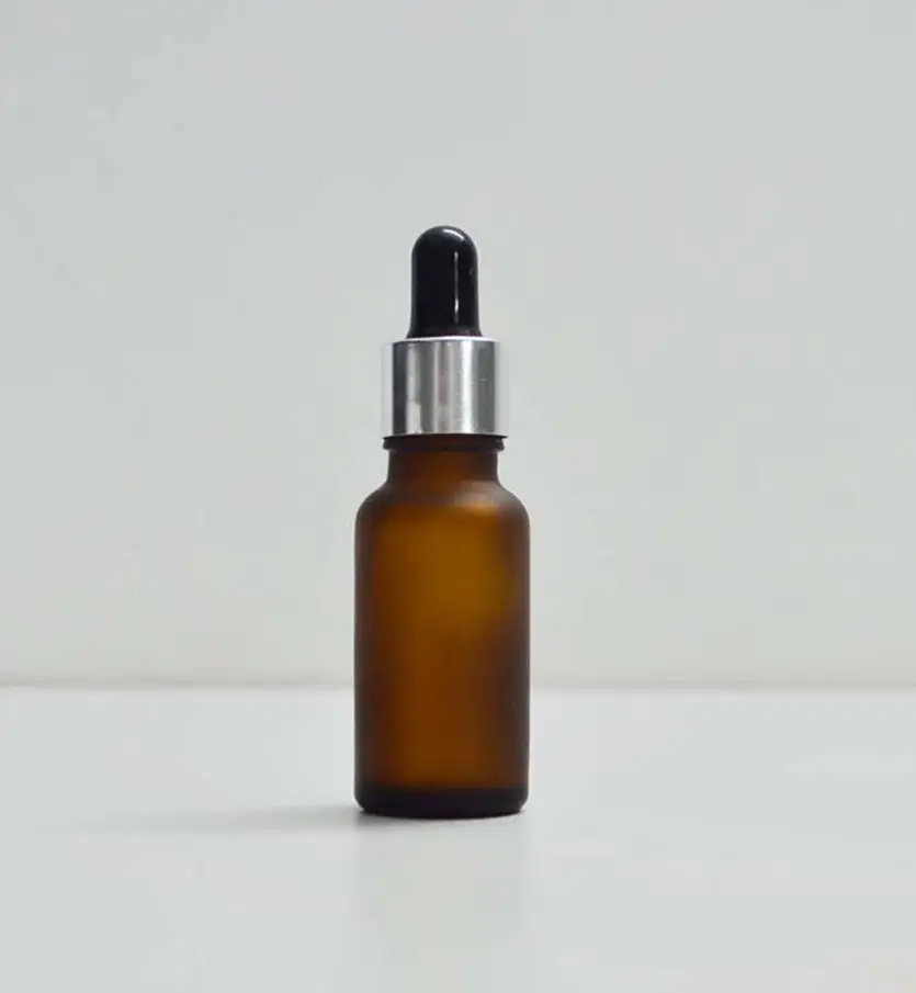 wholesale 20ml frosted glass bottle oil bottle wholesale 10pcs/lot Brown dropper bottle glass jar 100pcs/lot
wholesale 20ml frosted glass bottle oil bottle wholesale 10pcs/lot Brown dropper bottle glass jar 100pcs/lot