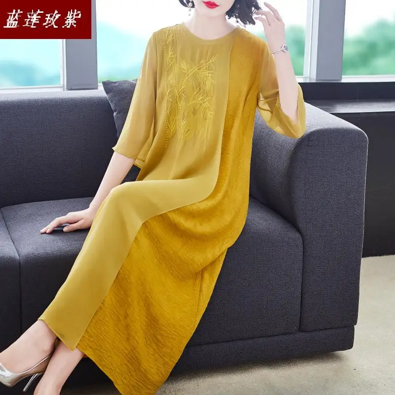 summer silk dresses women's clothing 2019 new pure color embroidery splicing silk dress ladies Elegant round collar dress female
summer silk dresses women's clothing 2019 new pure color embroidery splicing silk dress ladies Elegant round collar dress female