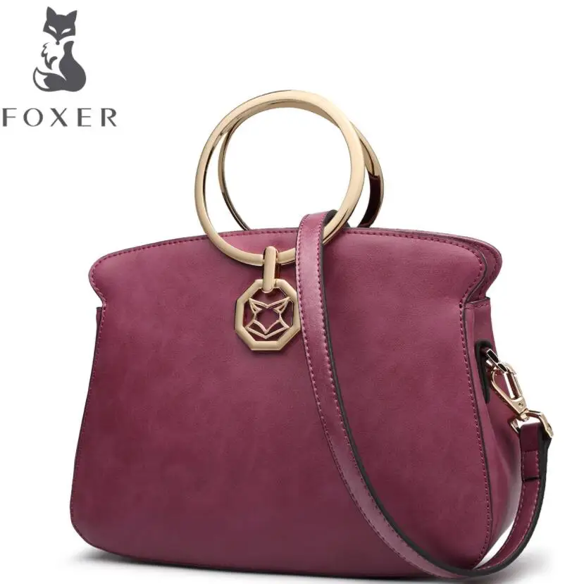 FOXER2018 high-quality fashion luxury brand new portable ring retro Messenger small bag leather shoulder bag fashion tide
FOXER2018 high-quality fashion luxury brand new portable ring retro Messenger small bag leather shoulder bag fashion tide
