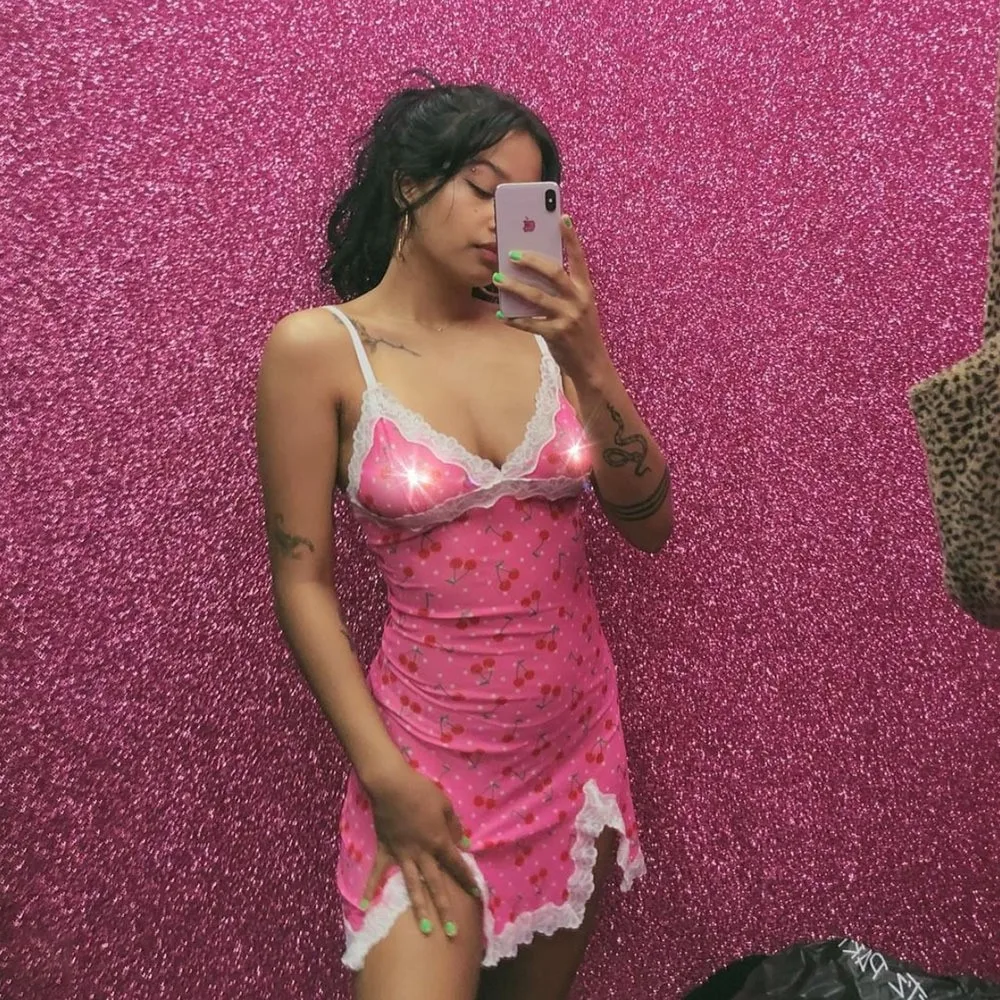 V-neck Printed Lace Mini Dress Women Sexy High Street Backless Sheath Dress Ladies Summer Sexy Beach Dress cwd0589-5
V-neck Printed Lace Mini Dress Women Sexy High Street Backless Sheath Dress Ladies Summer Sexy Beach Dress cwd0589-5