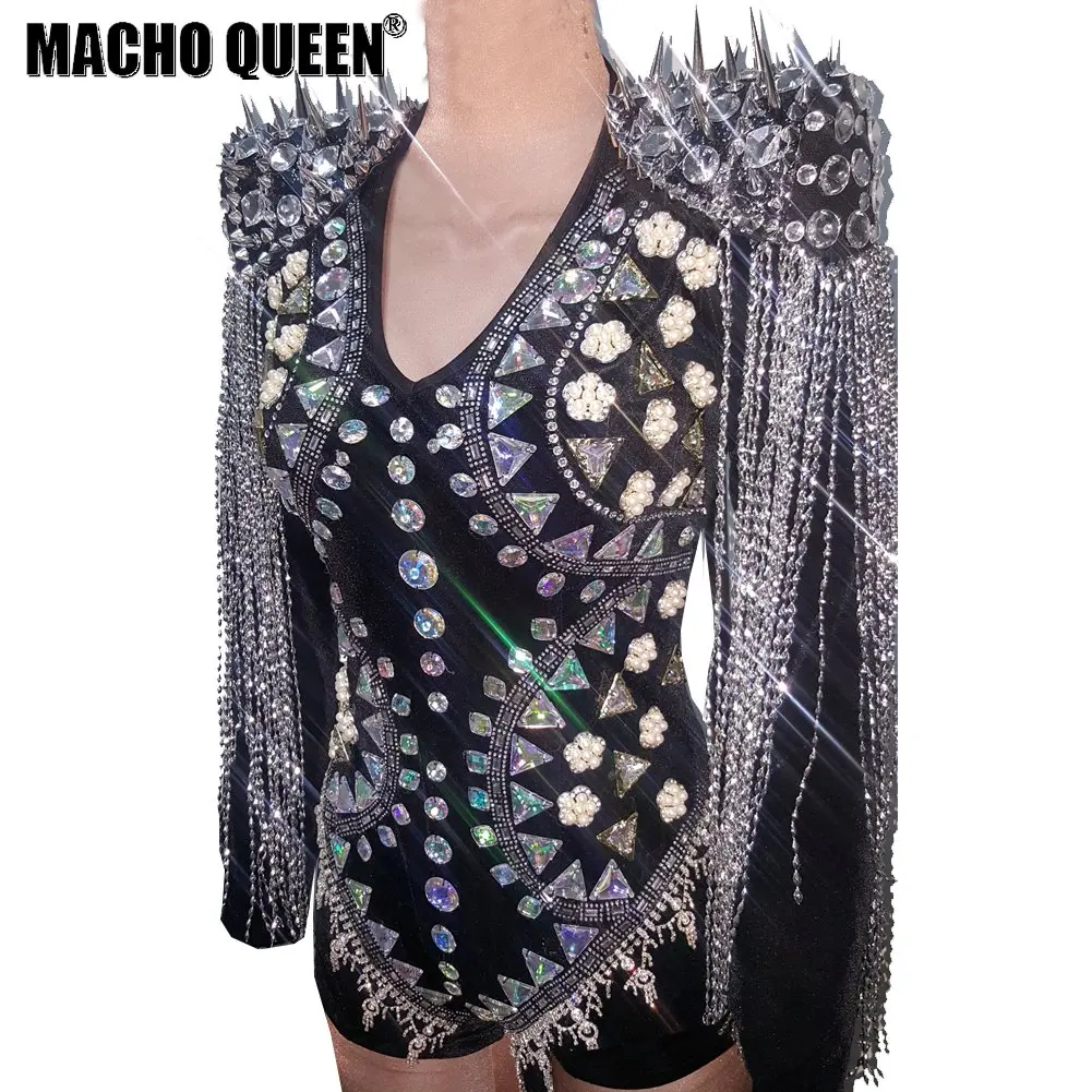Festival Drag Queen Costumes Rhinestone Fringe Bodysuit Crystal Jumpsuit Stage Performance Singer Celebrity Party Costume
Festival Drag Queen Costumes Rhinestone Fringe Bodysuit Crystal Jumpsuit Stage Performance Singer Celebrity Party Costume