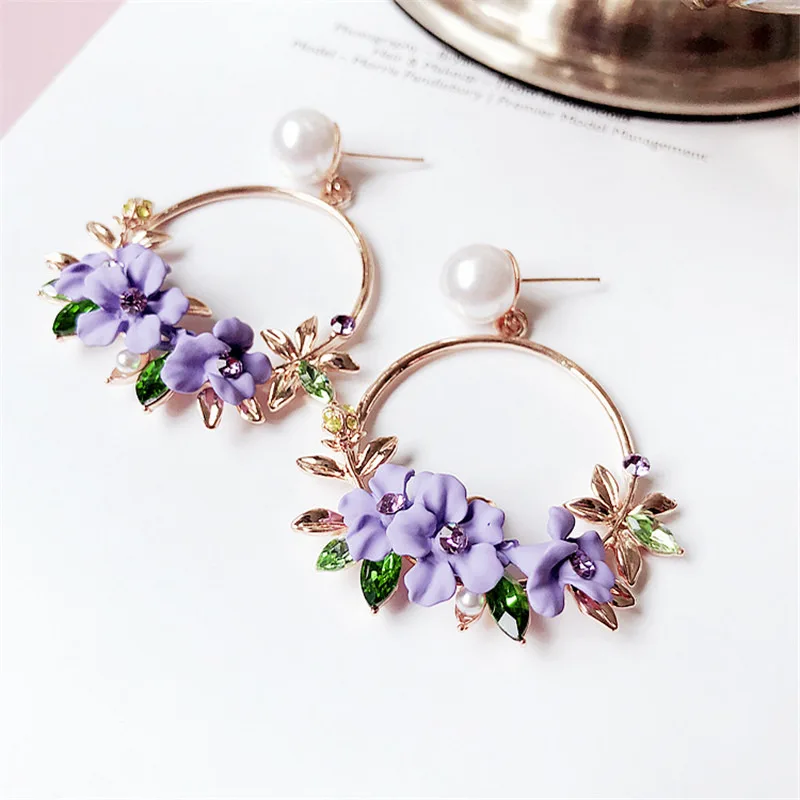 Marcatsa Fashion Cute Colorful Flower Golden Metal Circle Drop Earrings For Women Leaves Pearl Statement Wedding Earring Jewelry
Marcatsa Fashion Cute Colorful Flower Golden Metal Circle Drop Earrings For Women Leaves Pearl Statement Wedding Earring Jewelry