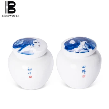 Jingdezhen Blue and White Porcelain Tea Cans Ceramic Tea Caddies Coffee Bean Seasoning Sugar Seal Storage Jar Vintage Home Decor
Jingdezhen Blue and White Porcelain Tea Cans Ceramic Tea Caddies Coffee Bean Seasoning Sugar Seal Storage Jar Vintage Home Decor