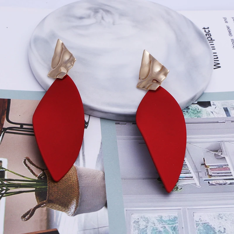 Irregular Contrast color Korean Earrings 2019 Geometric Red green Water Leaf Drop statement Earrings for women Fashion Jewelry
Irregular Contrast color Korean Earrings 2019 Geometric Red green Water Leaf Drop statement Earrings for women Fashion Jewelry