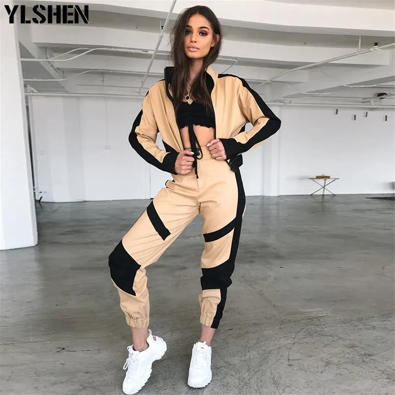 2 Two Piece Set Women Sporting Clothes Streetwear Short Baseball Jackets Patchwork Two Piece Set Top and Pants Outfits Tracksuit
2 Two Piece Set Women Sporting Clothes Streetwear Short Baseball Jackets Patchwork Two Piece Set Top and Pants Outfits Tracksuit