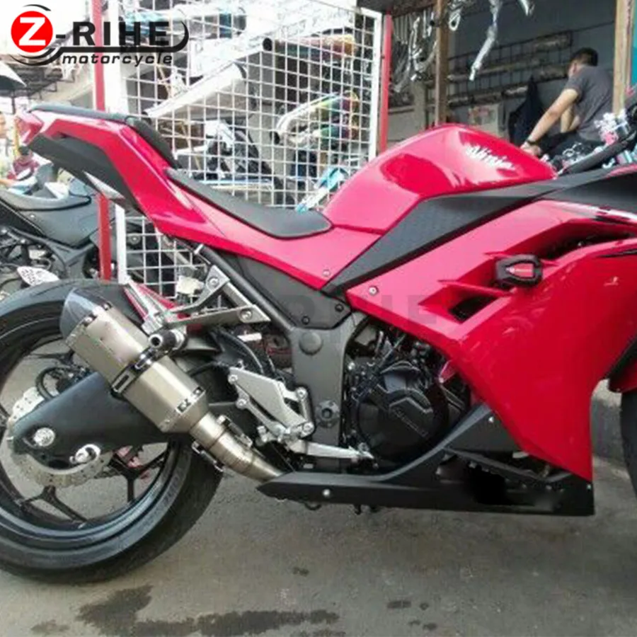 Выхлопная труба мотоцикла Ducati