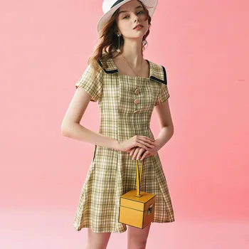 Summer 2019 Dress Sexy Celebrity Plaid Short Button Vintage Women Square Collar Night Club Body con Party Dresses Wholesale
Summer 2019 Dress Sexy Celebrity Plaid Short Button Vintage Women Square Collar Night Club Body con Party Dresses Wholesale