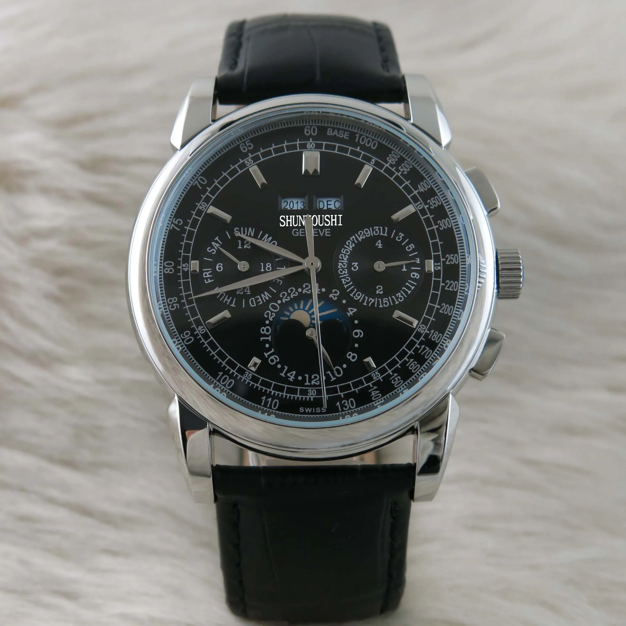 WG0648 Mens Watches Top Brand Runway Luxury European Design Automatic Mechanical Watch
WG0648 Mens Watches Top Brand Runway Luxury European Design Automatic Mechanical Watch