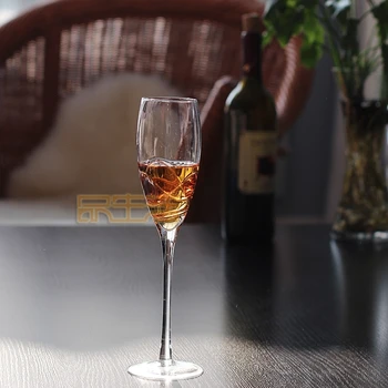 christmas decorations for home Tiffany style gold color block red wine glass crystal glass Champagne Cup goblet christmas
christmas decorations for home Tiffany style gold color block red wine glass crystal glass Champagne Cup goblet christmas