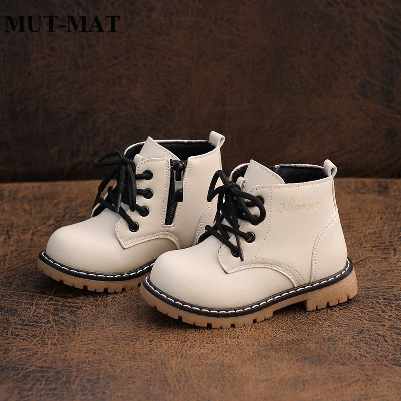 Children's boots 2019 autumn new children's riding boots boys and girls short boots baby soft bottom boots
Children's boots 2019 autumn new children's riding boots boys and girls short boots baby soft bottom boots