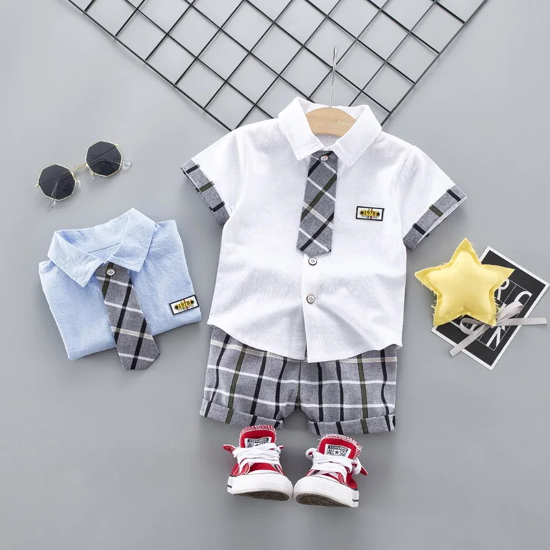 kids clothing 2019 summer new boys clothes sets children boy fashion lapel t-shirt+striped short 2pcs outfits fit for 1-4Y boy
kids clothing 2019 summer new boys clothes sets children boy fashion lapel t-shirt+striped short 2pcs outfits fit for 1-4Y boy