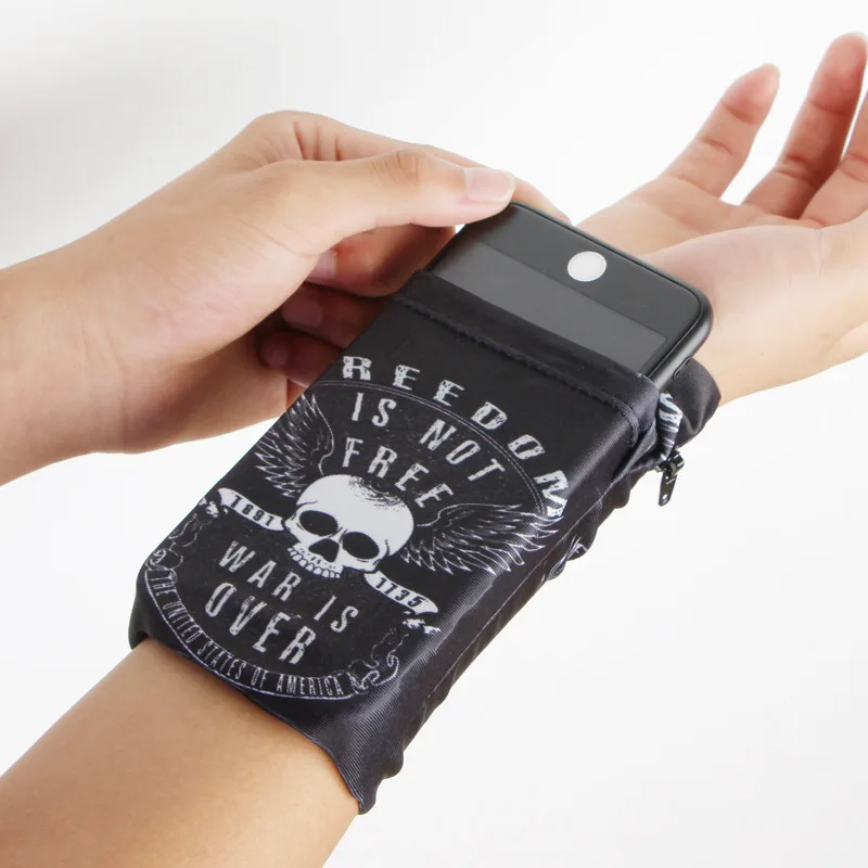 Wrist Wallet Pouch skull card holder Pocket Wristband Sweatband Phone Band Bag Wrist Support Multifunctional travel
Wrist Wallet Pouch skull card holder Pocket Wristband Sweatband Phone Band Bag Wrist Support Multifunctional travel