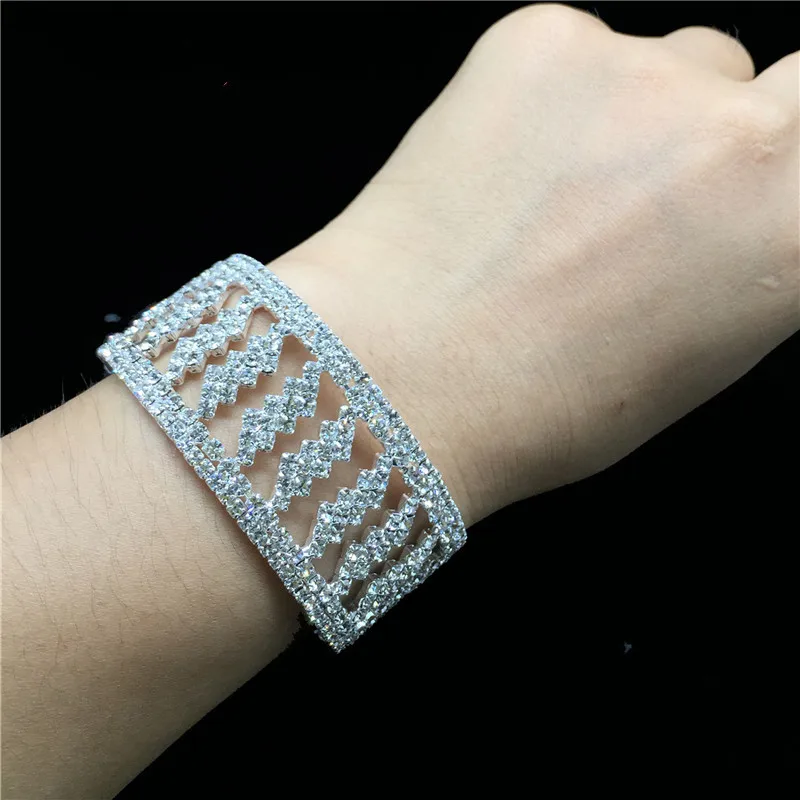 Crystal Adjustable Silver Cuff Wedding Bracelets & Bangles Women Girls Rhinestones Free shipping Bracelets MY3042
Crystal Adjustable Silver Cuff Wedding Bracelets & Bangles Women Girls Rhinestones Free shipping Bracelets MY3042