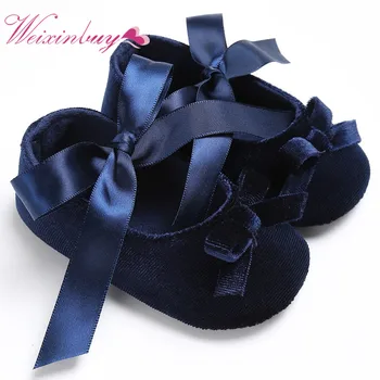 2017 Sapato Infantil Soft First Walkers Sports Shoes Zapatos Velvet princess Baby Shoes
2017 Sapato Infantil Soft First Walkers Sports Shoes Zapatos Velvet princess Baby Shoes