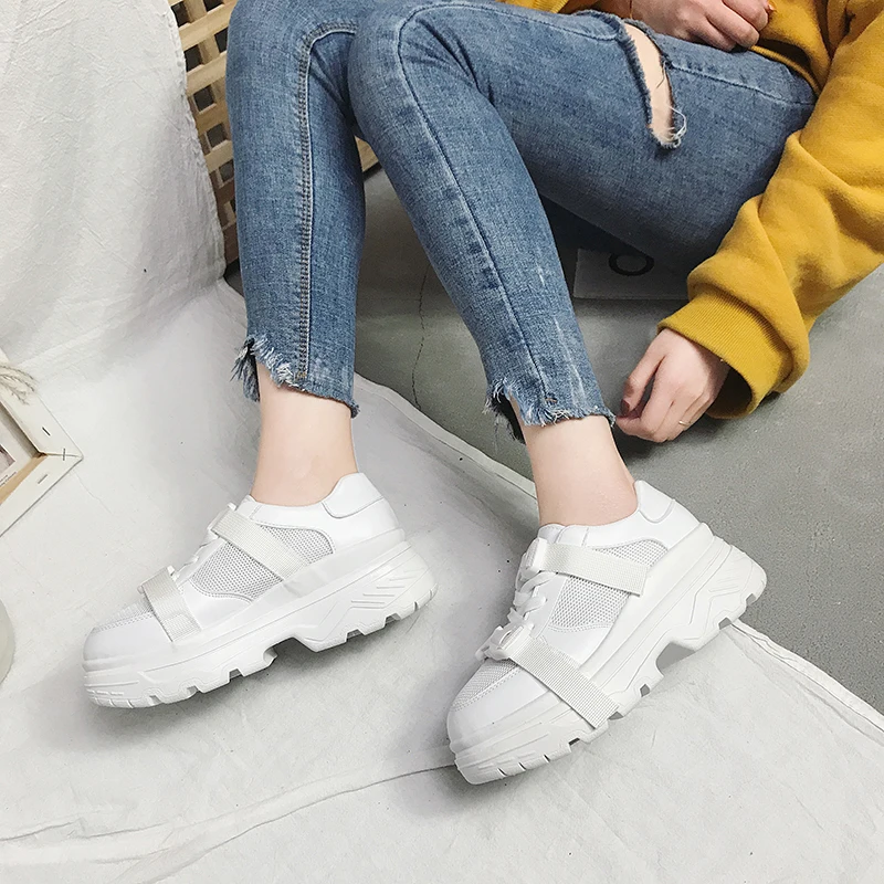 Women Buckle Platform Casual Shoes Trend White Women Chunky Sneakers Mesh Breathable High Street Ladies Shoes 185w
Women Buckle Platform Casual Shoes Trend White Women Chunky Sneakers Mesh Breathable High Street Ladies Shoes 185w