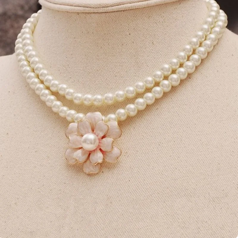 Hot wild fashion jewelry chain clavicle Camellia petals pearl necklace double short Female decorative feature
Hot wild fashion jewelry chain clavicle Camellia petals pearl necklace double short Female decorative feature