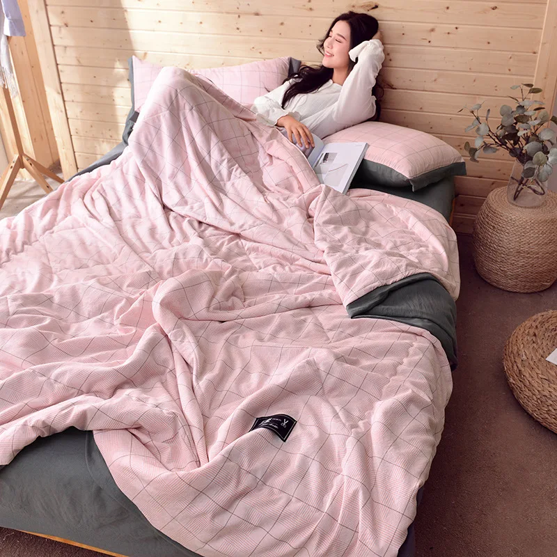 New Arrival Solid Pink Air Condition Summer Quilt Comforter Bed Covers Quilting Home Textiles Suitable for Adults Kids 200*230cm
New Arrival Solid Pink Air Condition Summer Quilt Comforter Bed Covers Quilting Home Textiles Suitable for Adults Kids 200*230cm