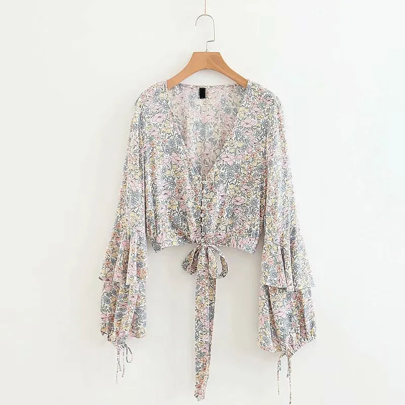 Spring Women Floral Print Lace Up Shirt Top Sweet Casual V Neck Blouse Flare Sleeve Holiday Beach Shirt
Spring Women Floral Print Lace Up Shirt Top Sweet Casual V Neck Blouse Flare Sleeve Holiday Beach Shirt