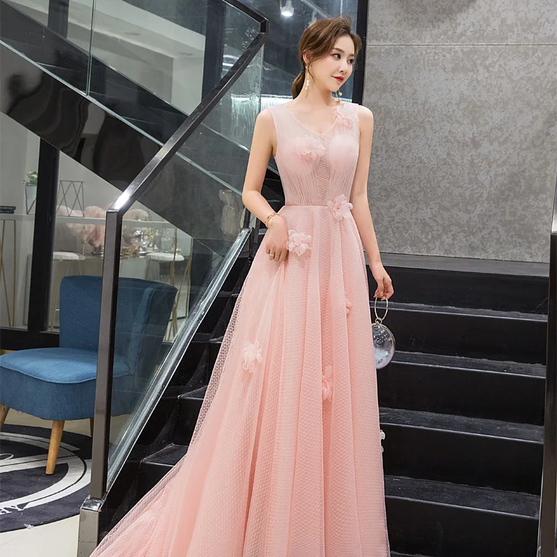 2019 New Sexy V Neck Long Evening Dress Fashion Pink Flower Illusion Lace Up Slim Birthday Party Prom Dress Robe De Soiree L
2019 New Sexy V Neck Long Evening Dress Fashion Pink Flower Illusion Lace Up Slim Birthday Party Prom Dress Robe De Soiree L